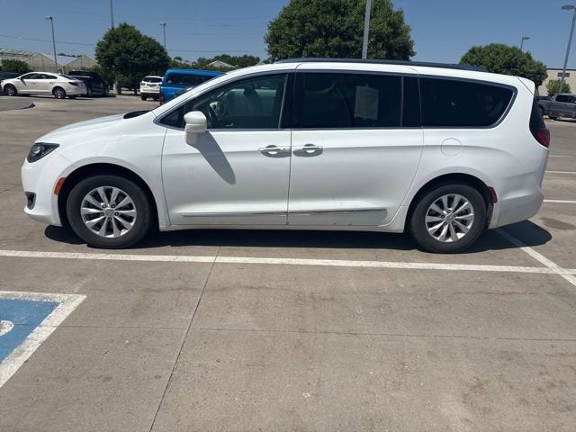 chrysler pacifica 2018 2C4RC1BG3JR148746 image chrysler pacifica 2018 2C4RC1BG3JR148746 image