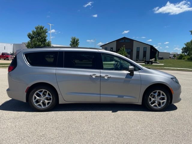 chrysler pacifica 2018 2C4RC1DG1JR305591 image chrysler pacifica 2018 2C4RC1DG1JR305591 image