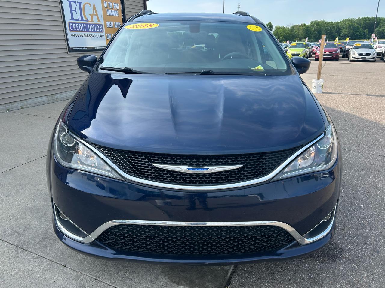 chrysler pacifica 2018 2C4RC1BG3JR128531 image chrysler pacifica 2018 2C4RC1BG3JR128531 image