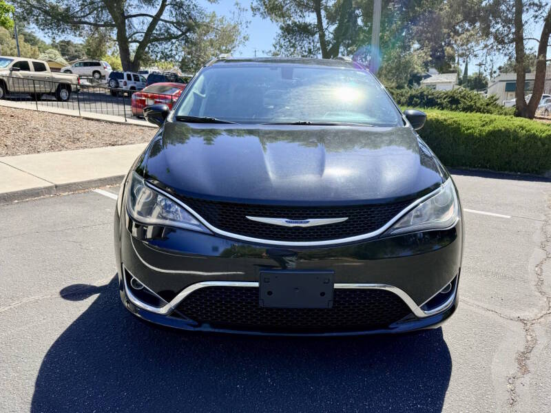 chrysler pacifica 2018 2C4RC1BG4JR149226 image chrysler pacifica 2018 2C4RC1BG4JR149226 image