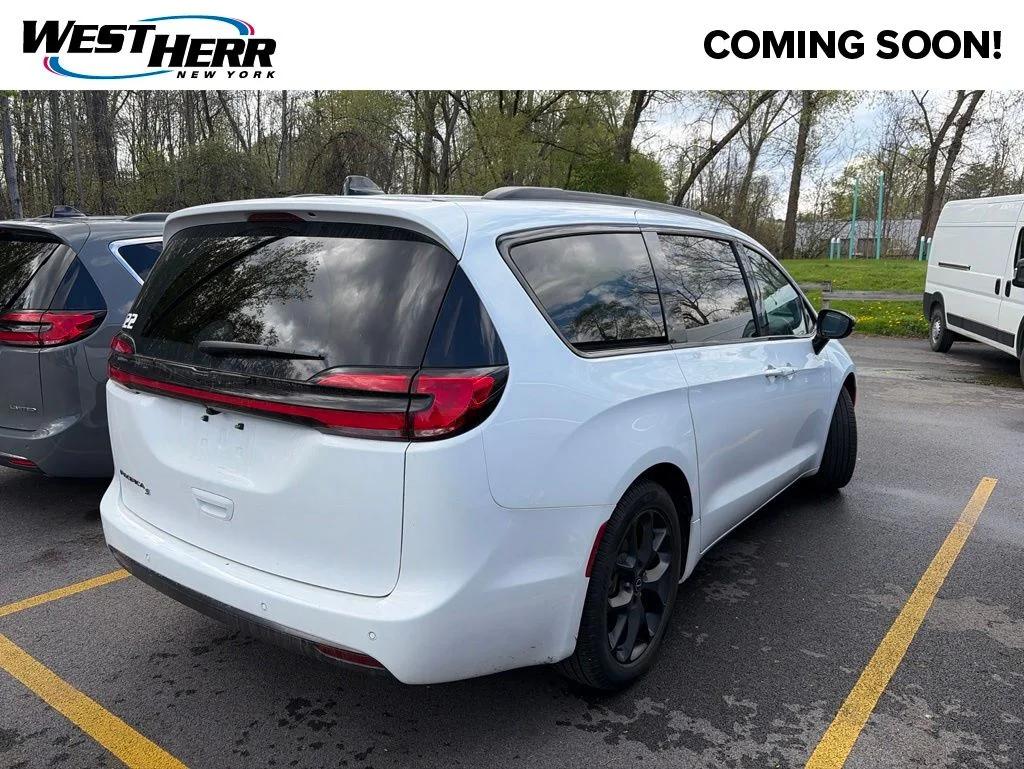 chrysler pacifica 2026 2C4RC1BG8TR222620 image chrysler pacifica 2026 2C4RC1BG8TR222620 image