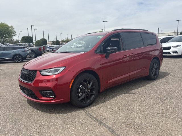 chrysler pacifica 2026 2C4RC1BG5TR266185 image chrysler pacifica 2026 2C4RC1BG5TR266185 image