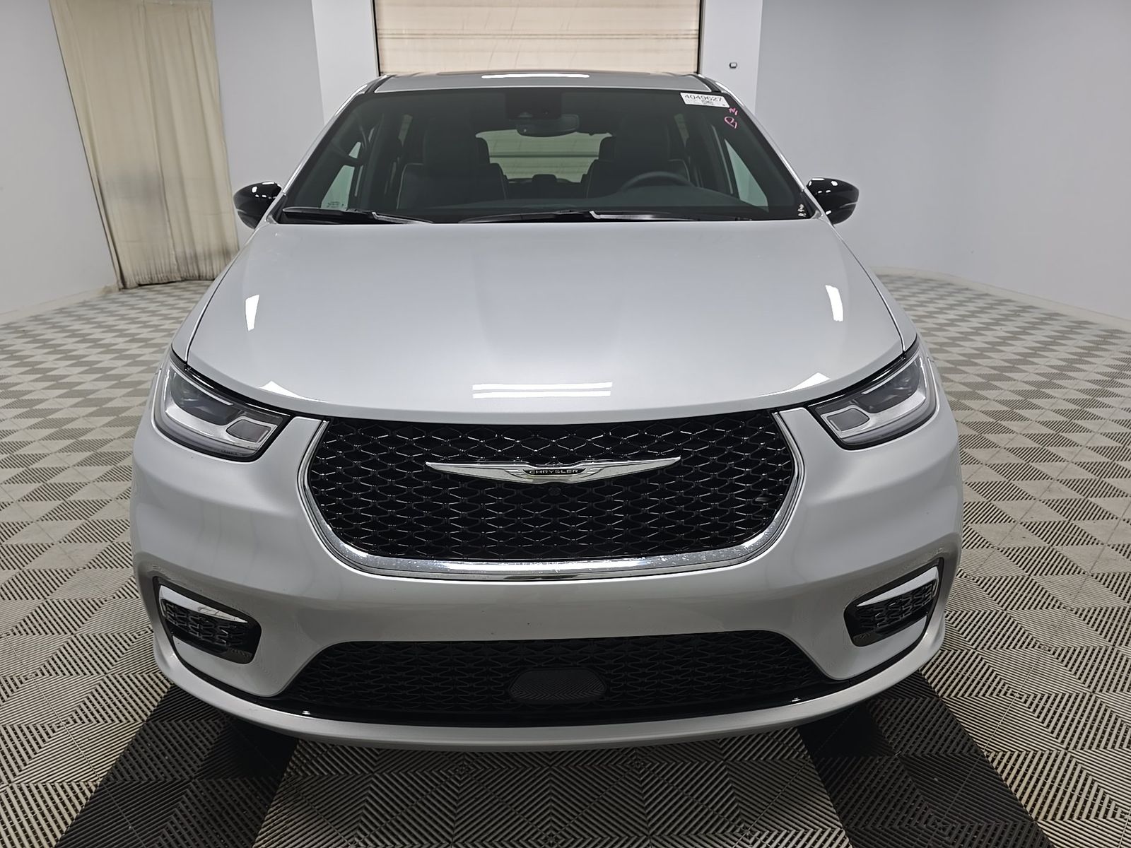 chrysler pacifica 2026 2C4RC1GG3TR224963 image chrysler pacifica 2026 2C4RC1GG3TR224963 image