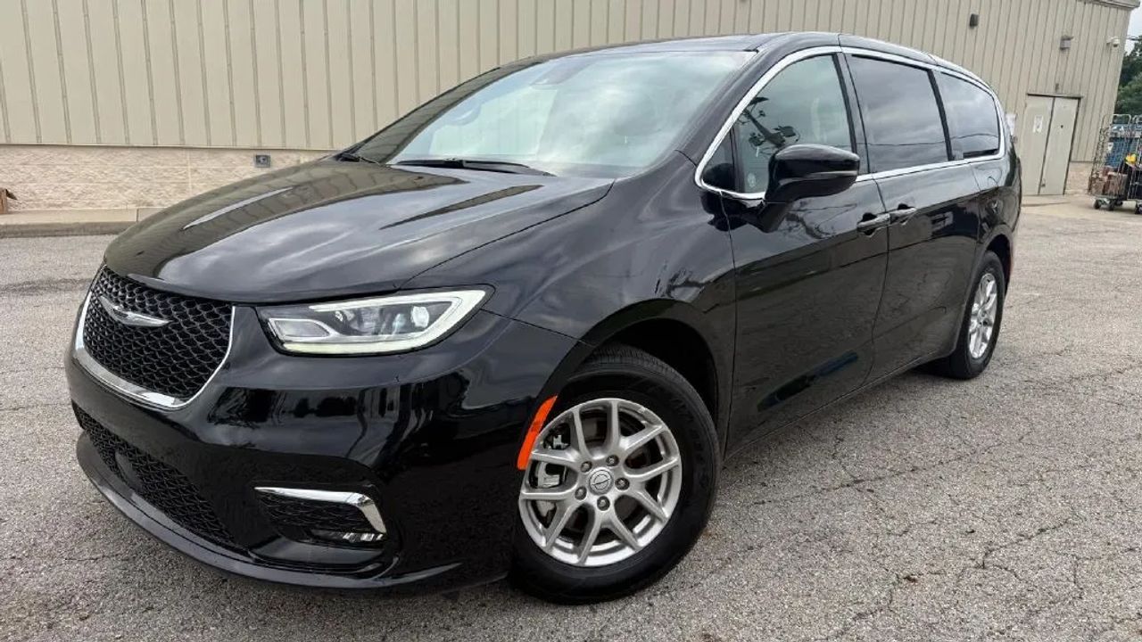 chrysler pacifica 2026 2C4RC1BG8TR169076 image chrysler pacifica 2026 2C4RC1BG8TR169076 image
