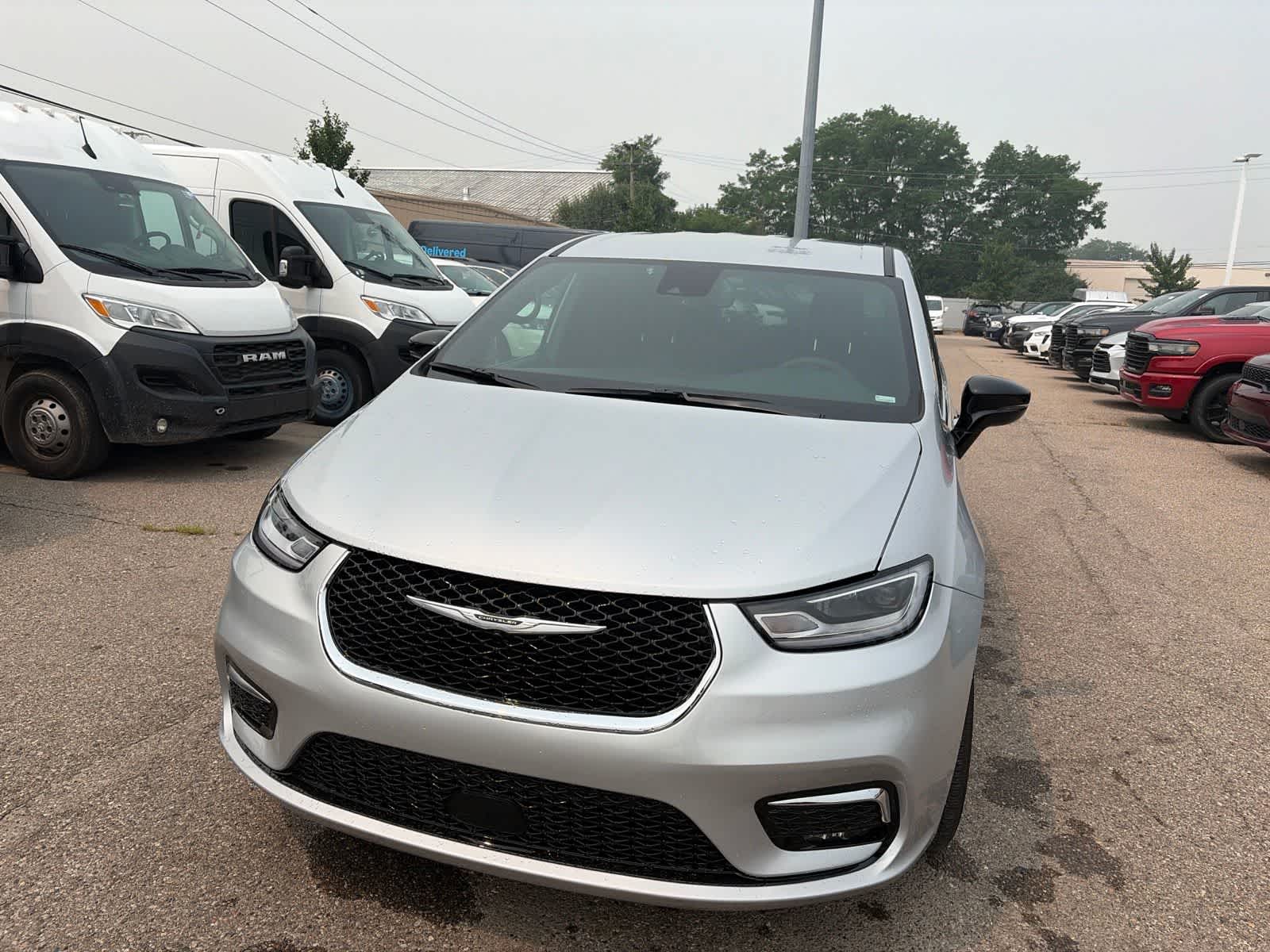 chrysler pacifica 2026 2C4RC1BG7TR205288 image chrysler pacifica 2026 2C4RC1BG7TR205288 image