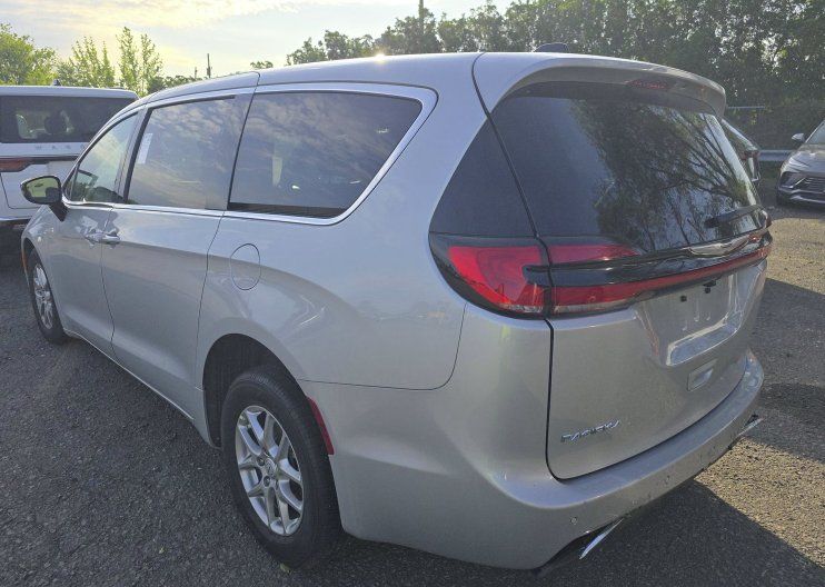 chrysler pacifica 2026 2C4RC1BG9TR256386 image chrysler pacifica 2026 2C4RC1BG9TR256386 image