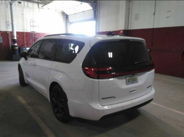 chrysler pacifica 2026 2C4RC1GG0TR162048 image chrysler pacifica 2026 2C4RC1GG0TR162048 image