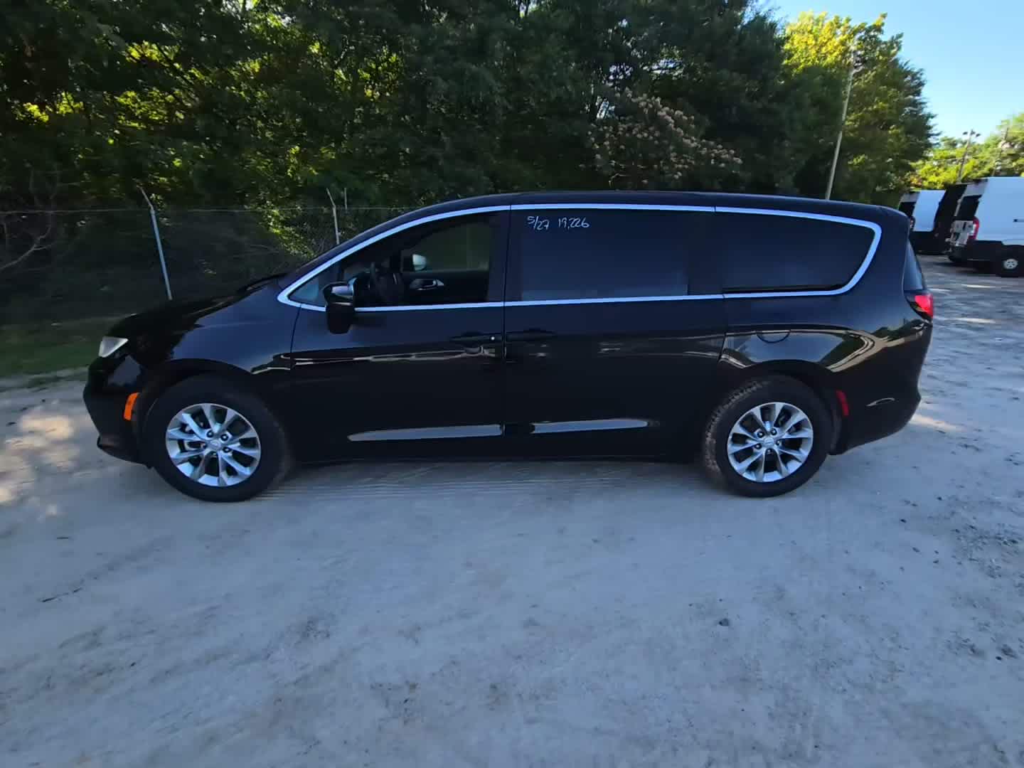 chrysler pacifica 2026 2C4RC1GG0TR213838 image chrysler pacifica 2026 2C4RC1GG0TR213838 image