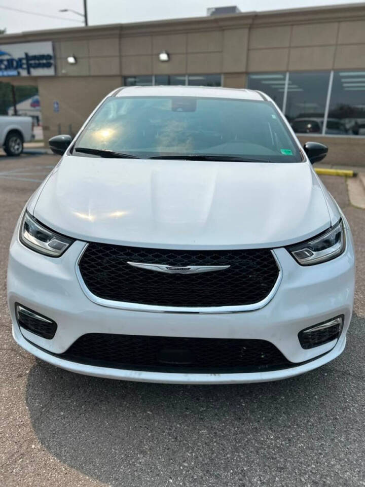 chrysler pacifica 2026 2C4RC1BG7TR217232 image chrysler pacifica 2026 2C4RC1BG7TR217232 image
