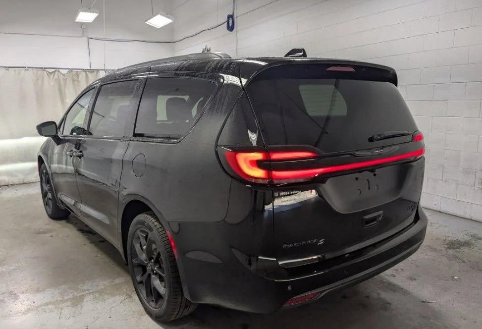 chrysler pacifica 2026 2C4RC1GG7TR212962 image chrysler pacifica 2026 2C4RC1GG7TR212962 image