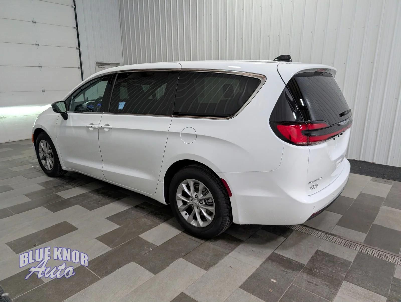 chrysler pacifica 2026 2C4RC1GG3TR229368 image chrysler pacifica 2026 2C4RC1GG3TR229368 image