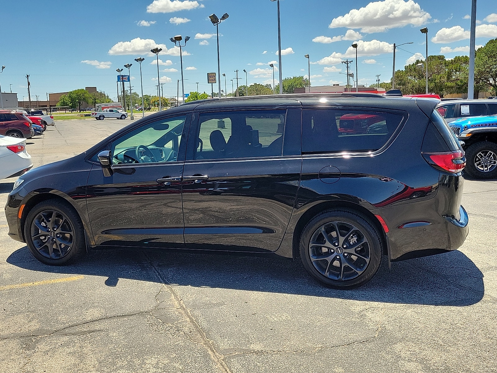 chrysler pacifica 2021 2C4RC3FG2MR567312 image chrysler pacifica 2021 2C4RC3FG2MR567312 image