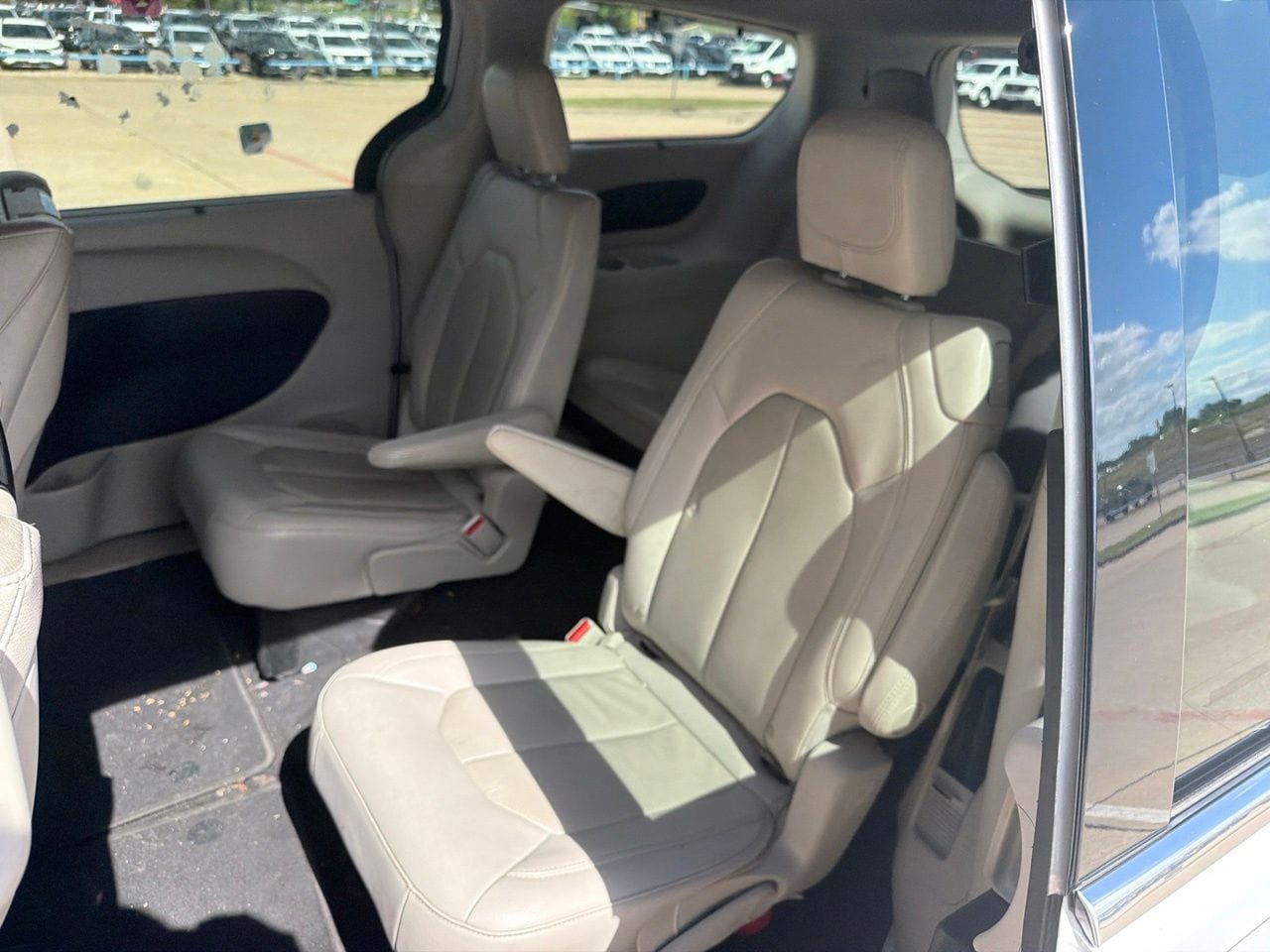 chrysler pacifica 2021 2C4RC3BG5MR514710 image chrysler pacifica 2021 2C4RC3BG5MR514710 image
