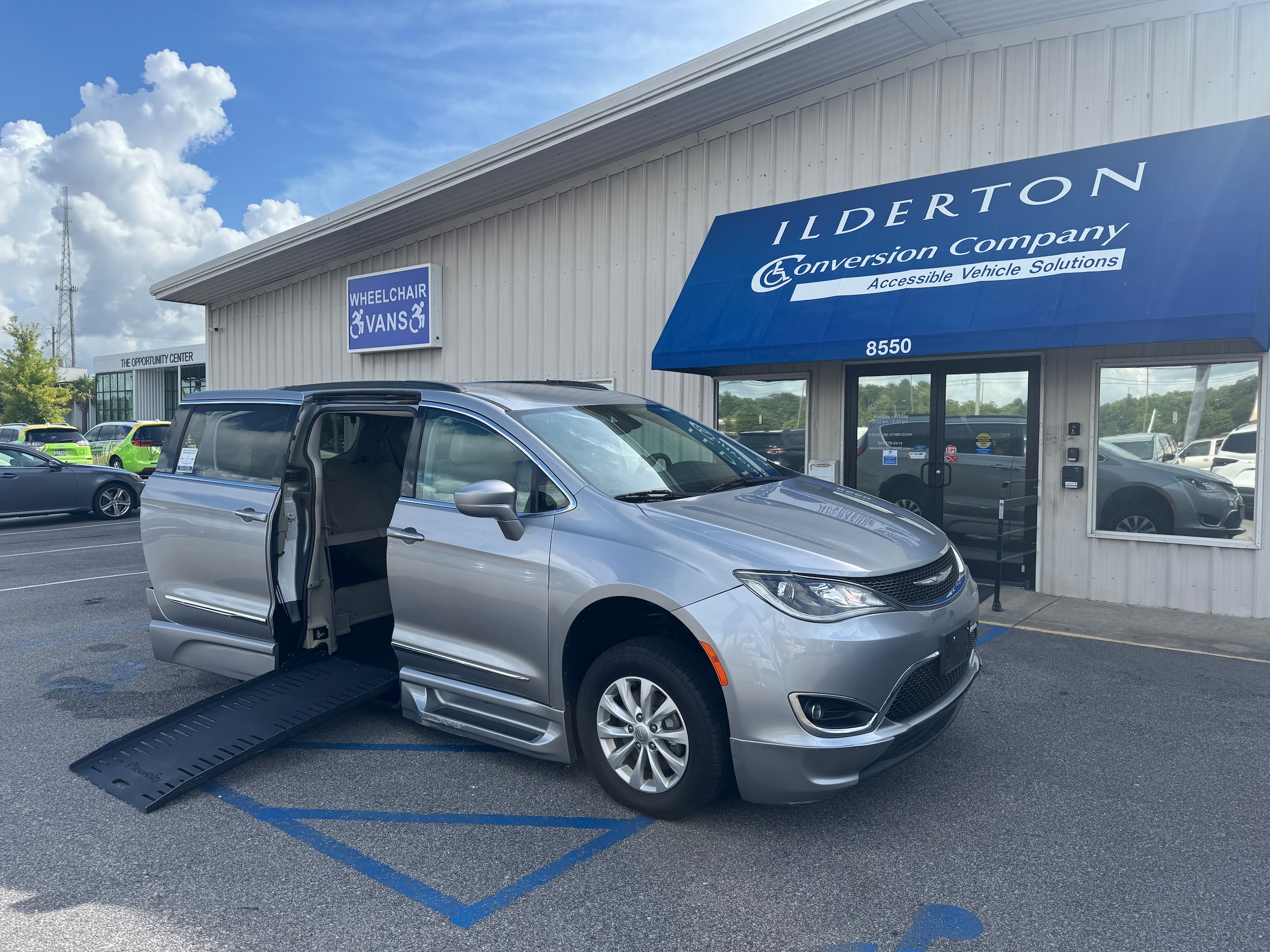chrysler pacifica 2017 2C4RC1BG0HR739787 image chrysler pacifica 2017 2C4RC1BG0HR739787 image