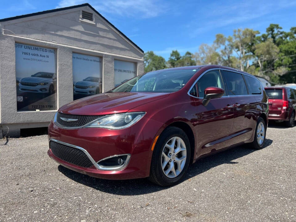 chrysler pacifica 2017 2C4RC1BG1HR816764 image chrysler pacifica 2017 2C4RC1BG1HR816764 image