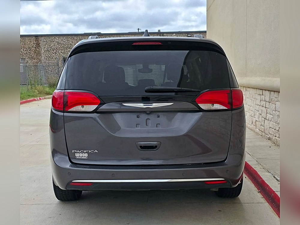 chrysler pacifica 2017 2C4RC1BG1HR823259 image chrysler pacifica 2017 2C4RC1BG1HR823259 image