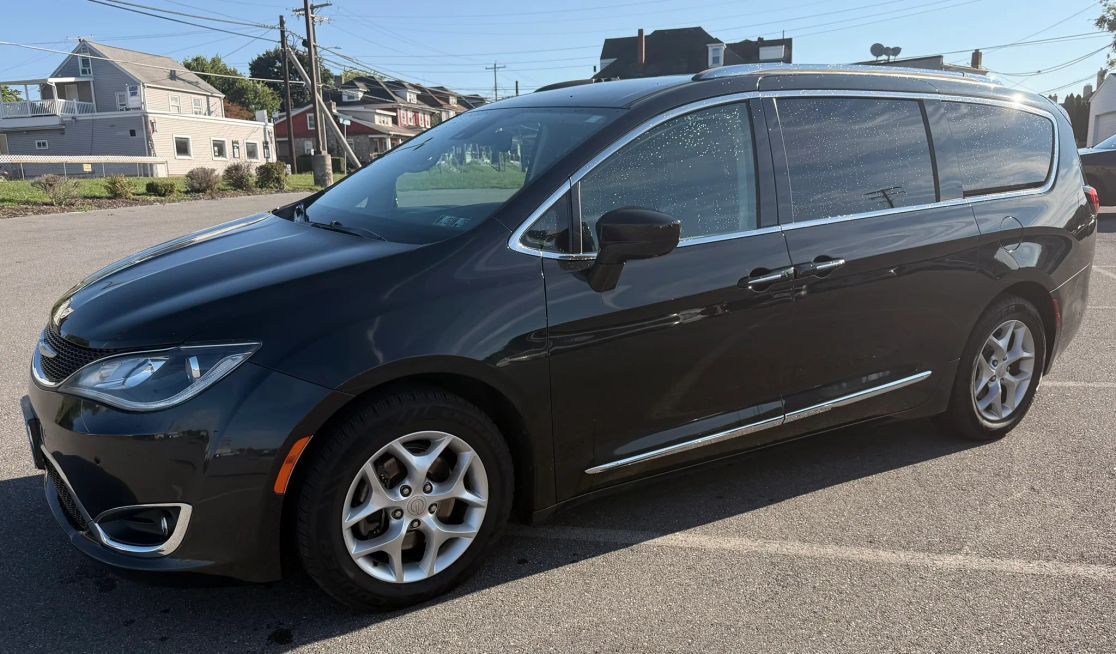 chrysler pacifica 2017 2C4RC1EG1HR514645 image chrysler pacifica 2017 2C4RC1EG1HR514645 image