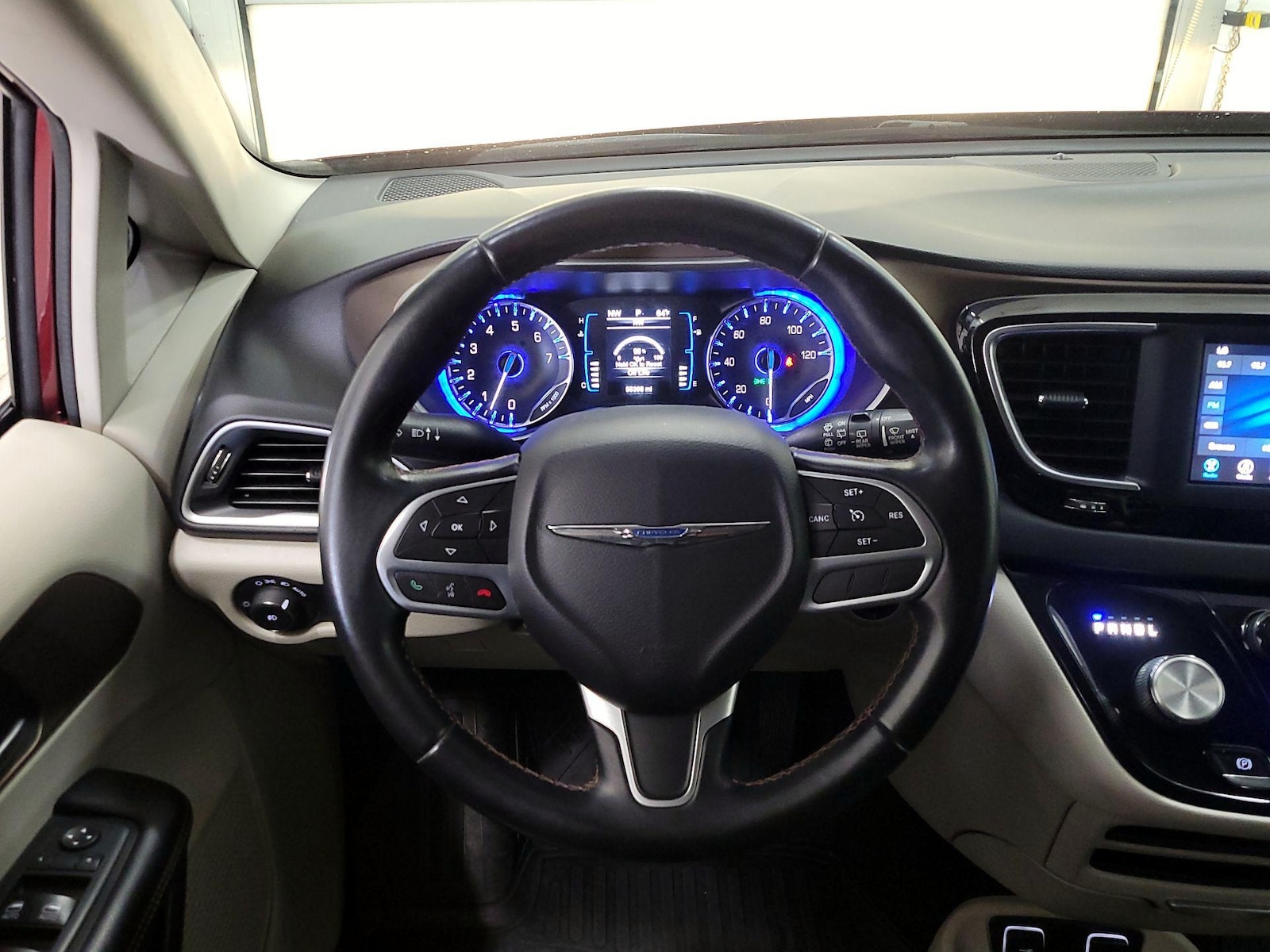 chrysler pacifica 2017 2C4RC1BGXHR642578 image chrysler pacifica 2017 2C4RC1BGXHR642578 image
