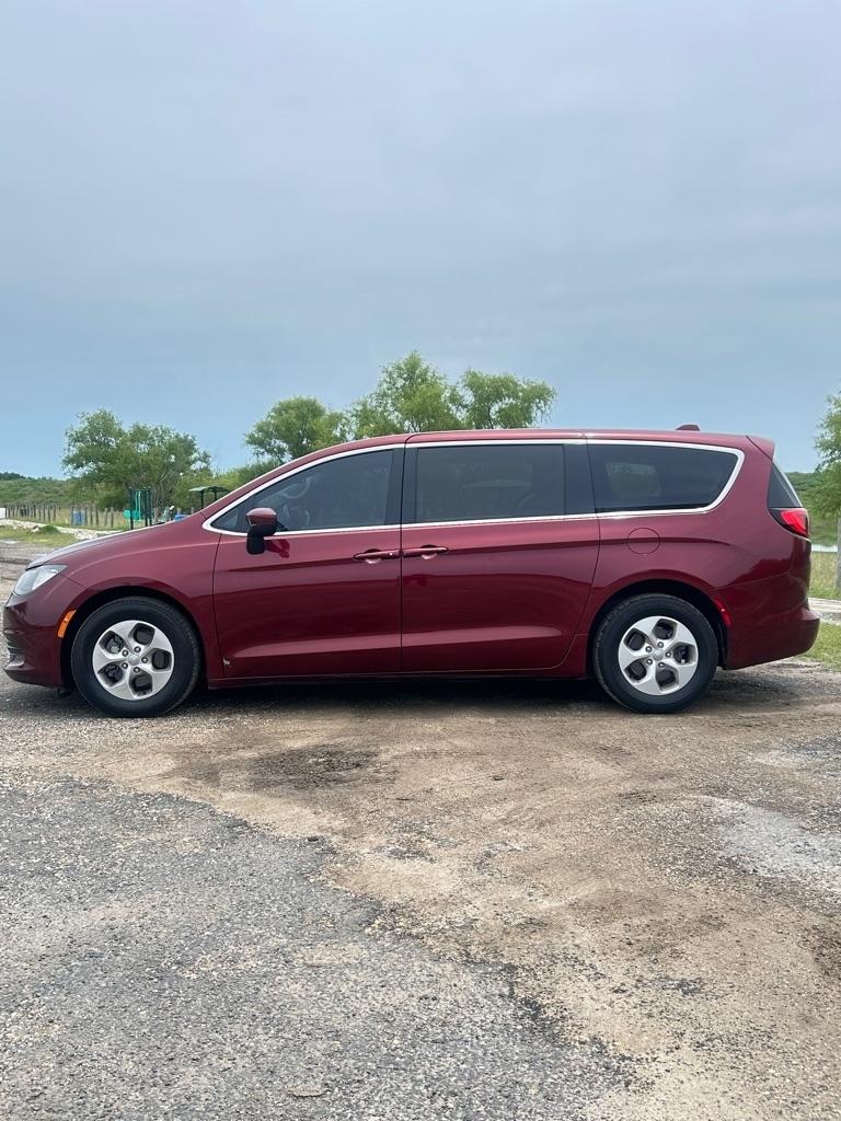 chrysler pacifica 2017 2C4RC1CG1HR565341 image chrysler pacifica 2017 2C4RC1CG1HR565341 image
