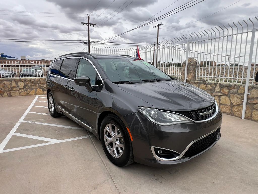 chrysler pacifica 2017 2C4RC1BG1HR823214 image chrysler pacifica 2017 2C4RC1BG1HR823214 image