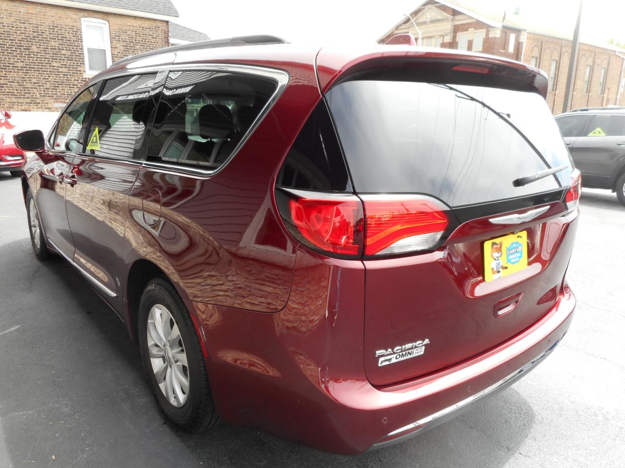 chrysler pacifica 2017 2C4RC1BG5HR620679 image chrysler pacifica 2017 2C4RC1BG5HR620679 image
