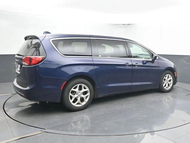 chrysler pacifica 2017 2C4RC1BGXHR816925 image chrysler pacifica 2017 2C4RC1BGXHR816925 image