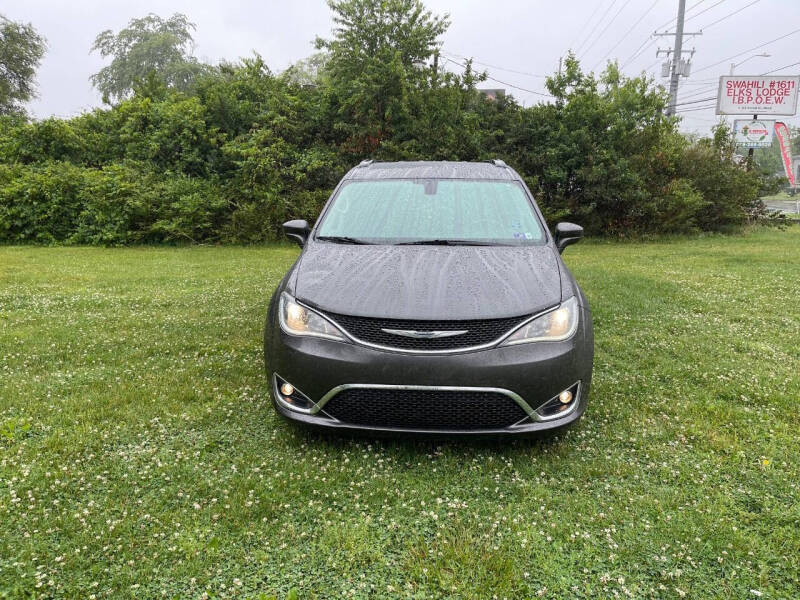 chrysler pacifica 2017 2C4RC1BGXHR569826 image chrysler pacifica 2017 2C4RC1BGXHR569826 image