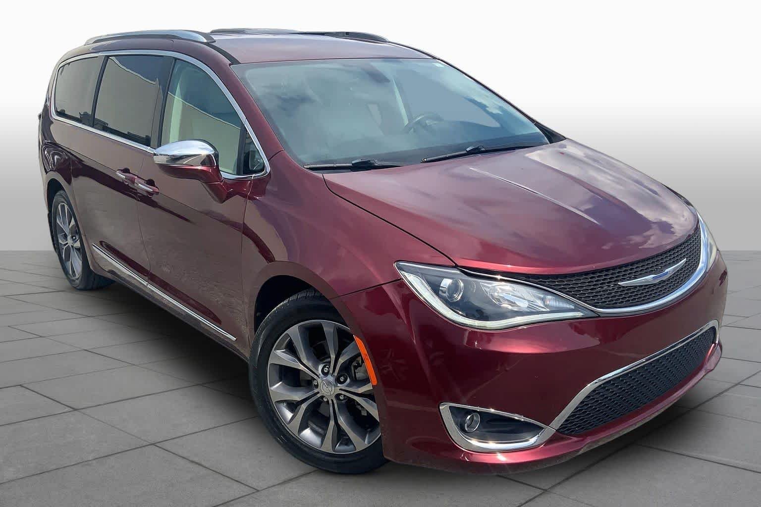 chrysler pacifica 2017 2C4RC1GG8HR683574 image chrysler pacifica 2017 2C4RC1GG8HR683574 image