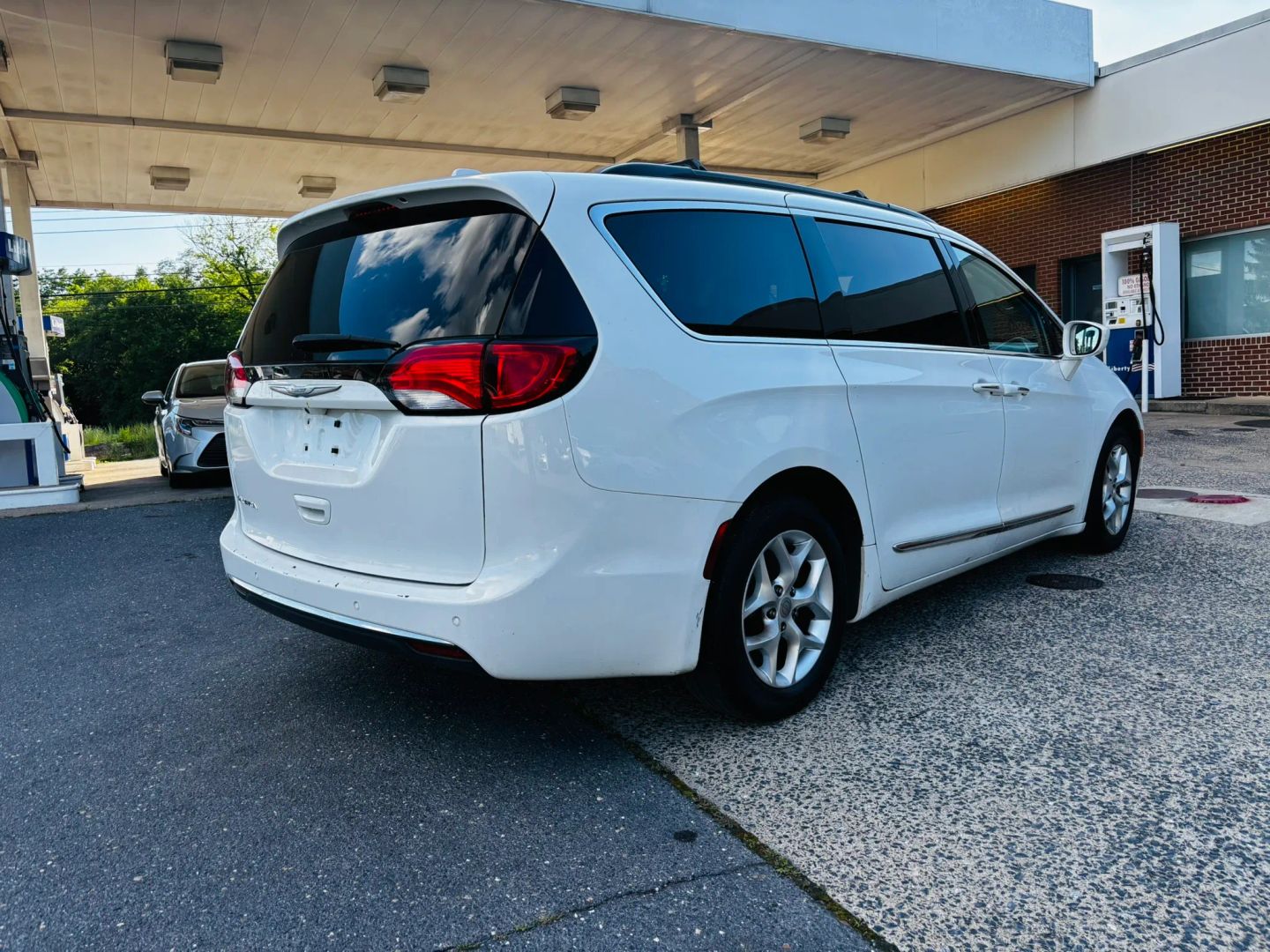 chrysler pacifica 2017 2C4RC1BG5HR543277 image chrysler pacifica 2017 2C4RC1BG5HR543277 image