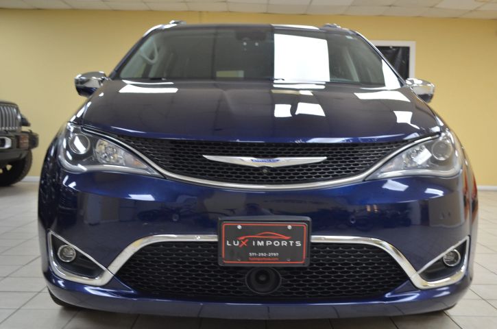 chrysler pacifica 2017 2C4RC1GG8HR821470 image chrysler pacifica 2017 2C4RC1GG8HR821470 image