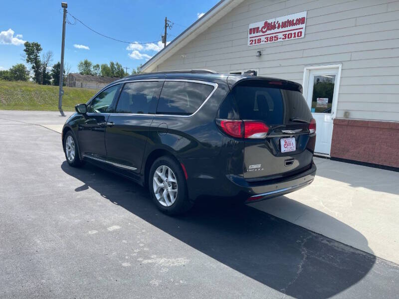 chrysler pacifica 2017 2C4RC1BG3HR667659 image chrysler pacifica 2017 2C4RC1BG3HR667659 image