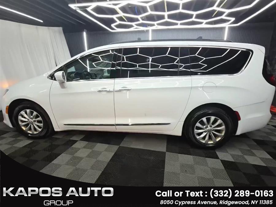 chrysler pacifica 2017 2C4RC1BGXHR739215 image chrysler pacifica 2017 2C4RC1BGXHR739215 image