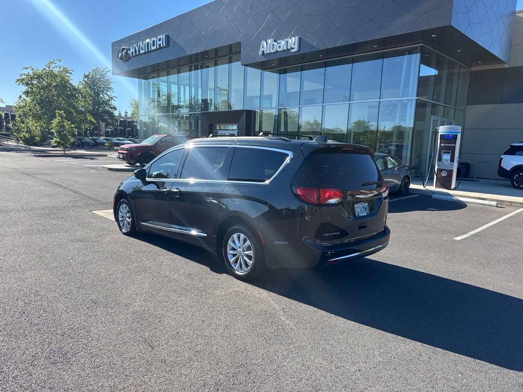 chrysler pacifica 2017 2C4RC1BG1HR576373 image chrysler pacifica 2017 2C4RC1BG1HR576373 image