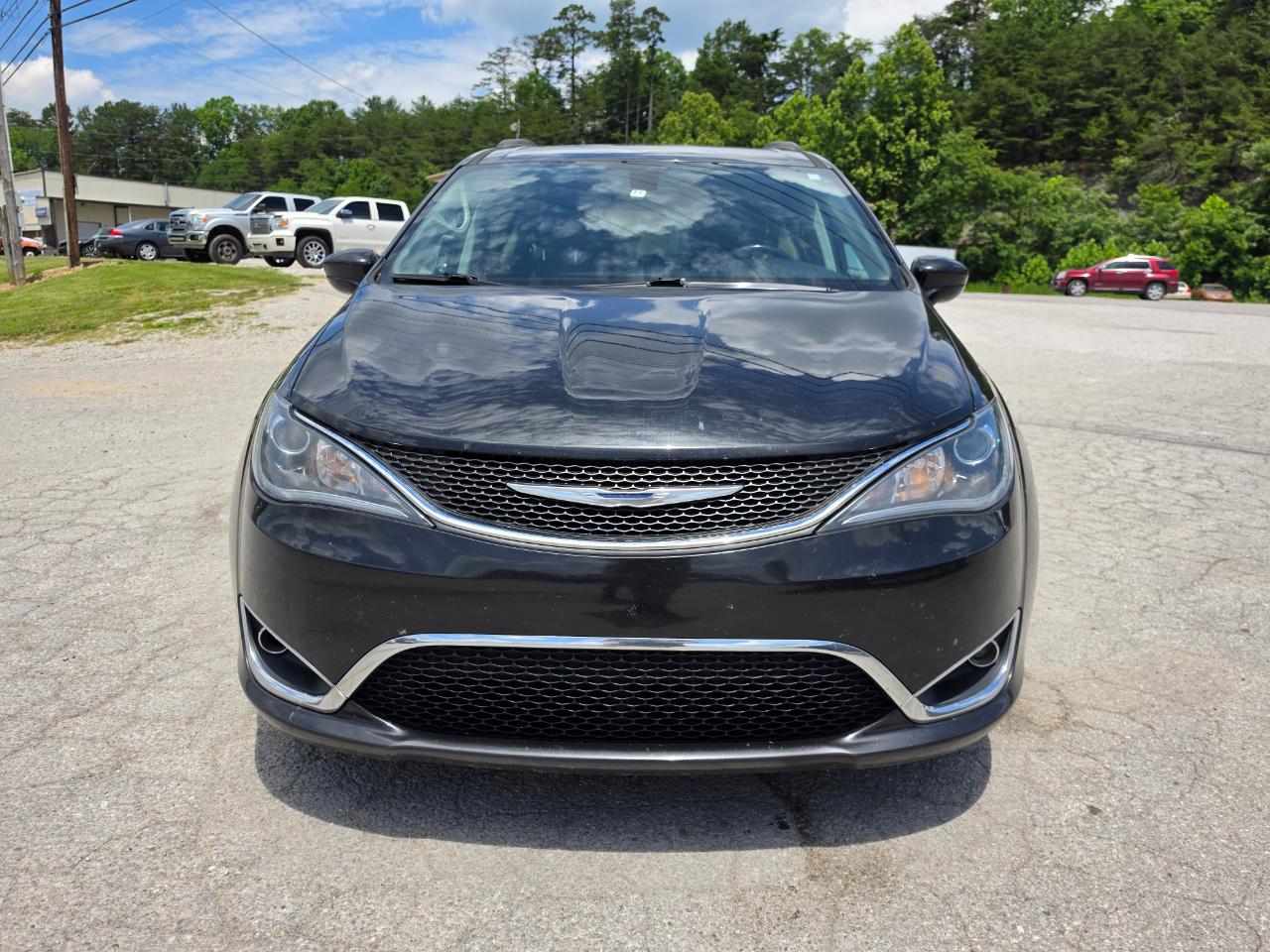 chrysler pacifica 2017 2C4RC1BG0HR529710 image chrysler pacifica 2017 2C4RC1BG0HR529710 image