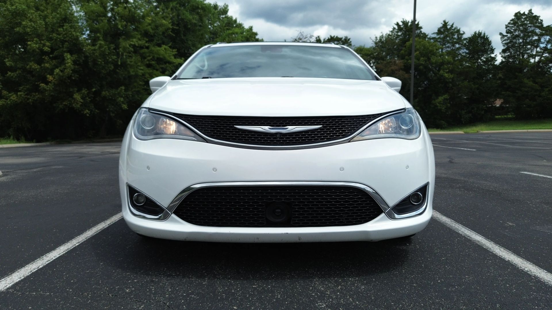 chrysler pacifica 2017 2C4RC1EG8HR777800 image chrysler pacifica 2017 2C4RC1EG8HR777800 image