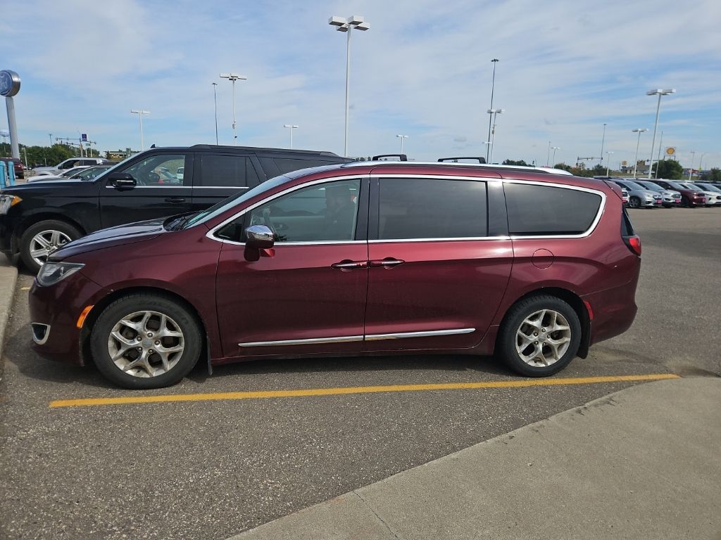 chrysler pacifica 2017 2C4RC1GG8HR544819 image chrysler pacifica 2017 2C4RC1GG8HR544819 image