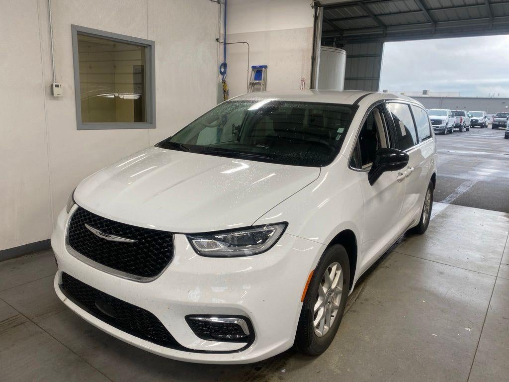 chrysler pacifica 2024 2C4RC1BG2RR122893 image chrysler pacifica 2024 2C4RC1BG2RR122893 image
