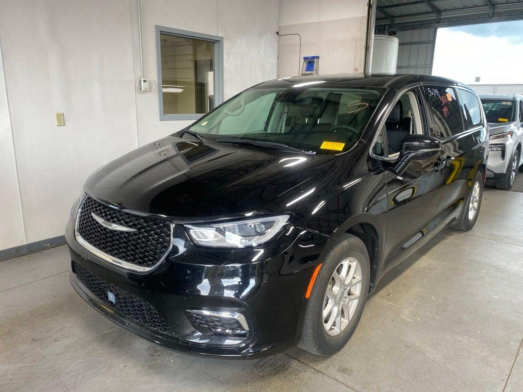 chrysler pacifica 2024 2C4RC1BG4RR128257 image chrysler pacifica 2024 2C4RC1BG4RR128257 image