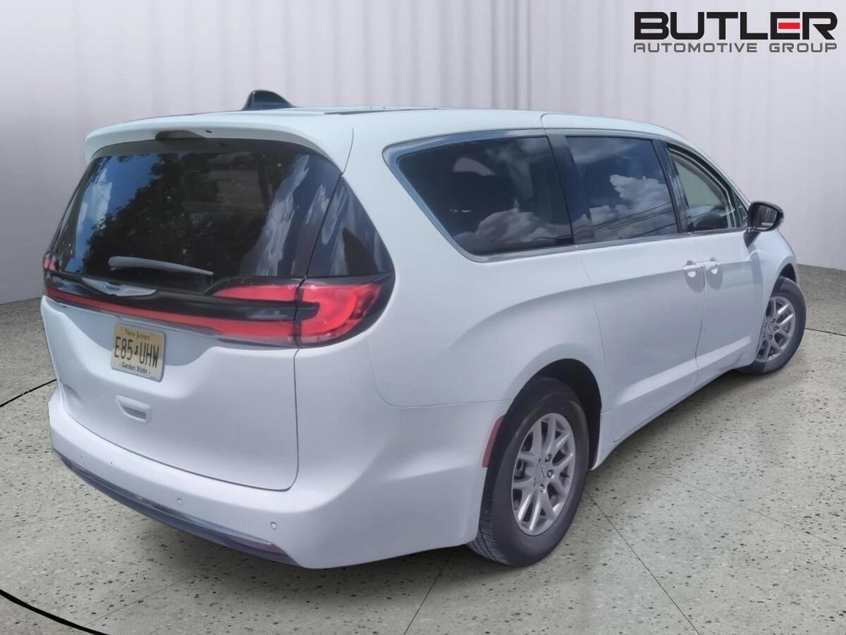 chrysler pacifica 2024 2C4RC1BG3RR149696 image chrysler pacifica 2024 2C4RC1BG3RR149696 image