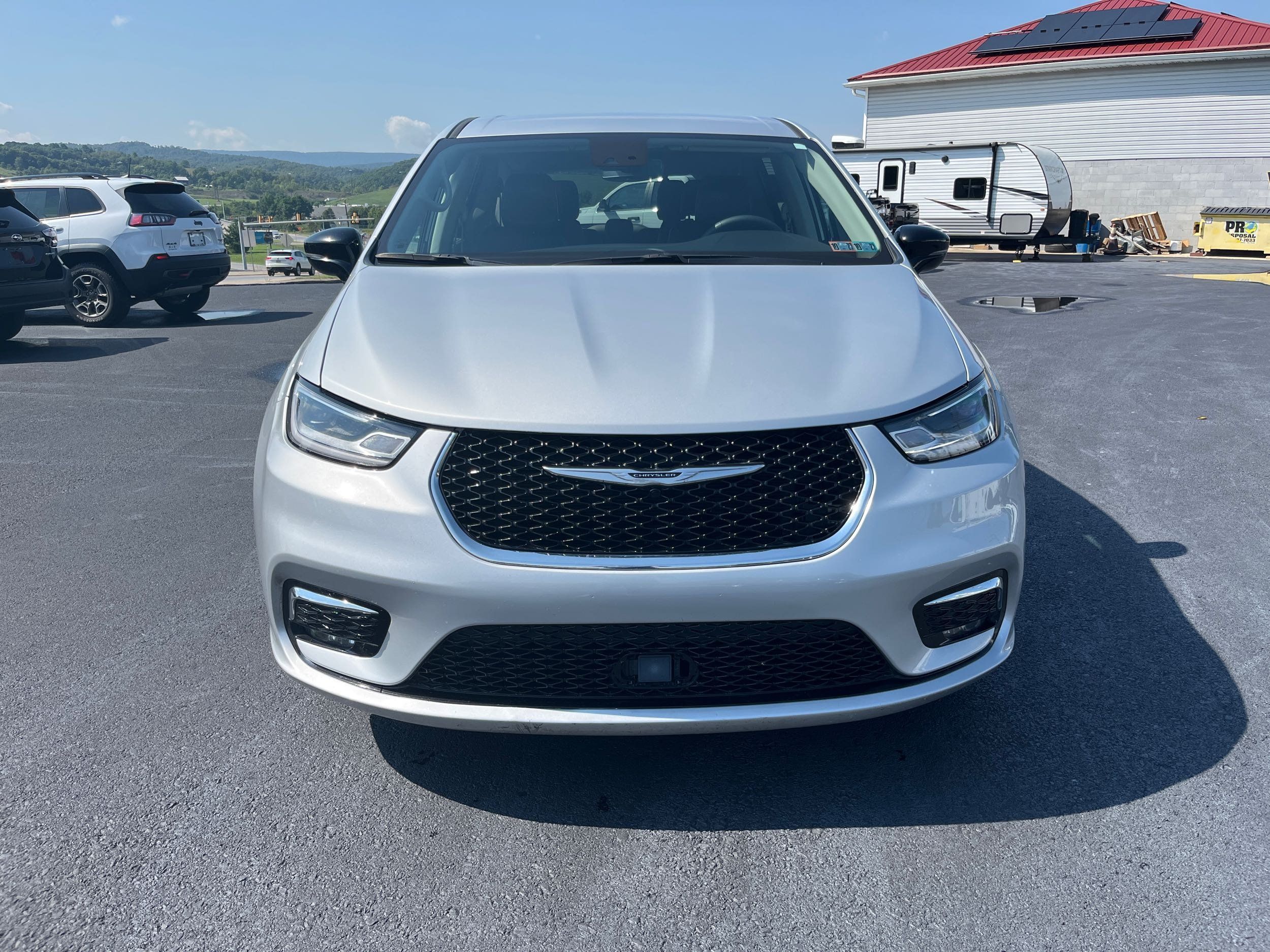 chrysler pacifica 2024 2C4RC1BG5RR154902 image chrysler pacifica 2024 2C4RC1BG5RR154902 image
