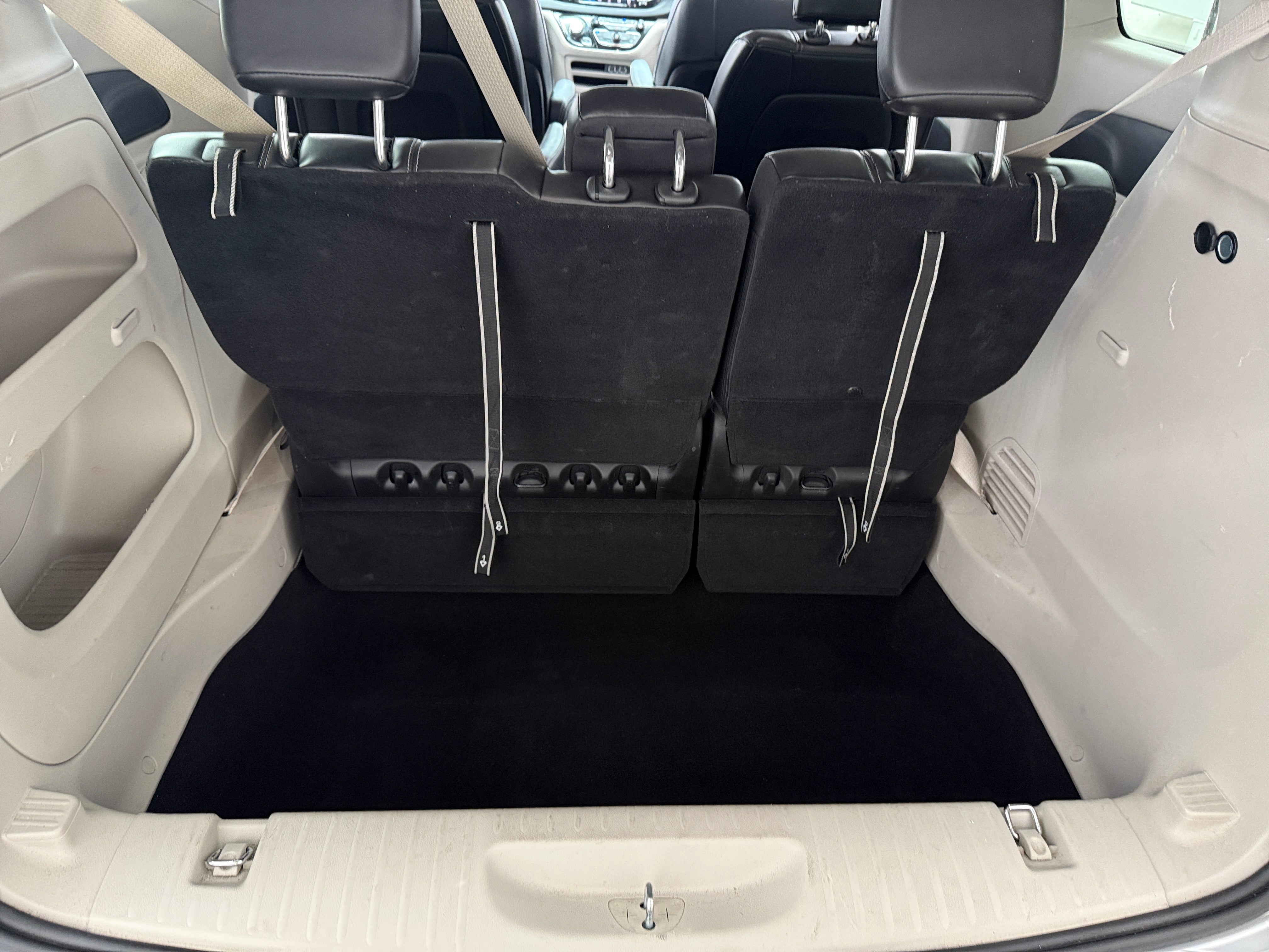 chrysler pacifica 2024 2C4RC1BG8RR125880 image chrysler pacifica 2024 2C4RC1BG8RR125880 image