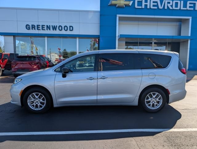 chrysler pacifica 2024 2C4RC1BG8RR129329 image chrysler pacifica 2024 2C4RC1BG8RR129329 image