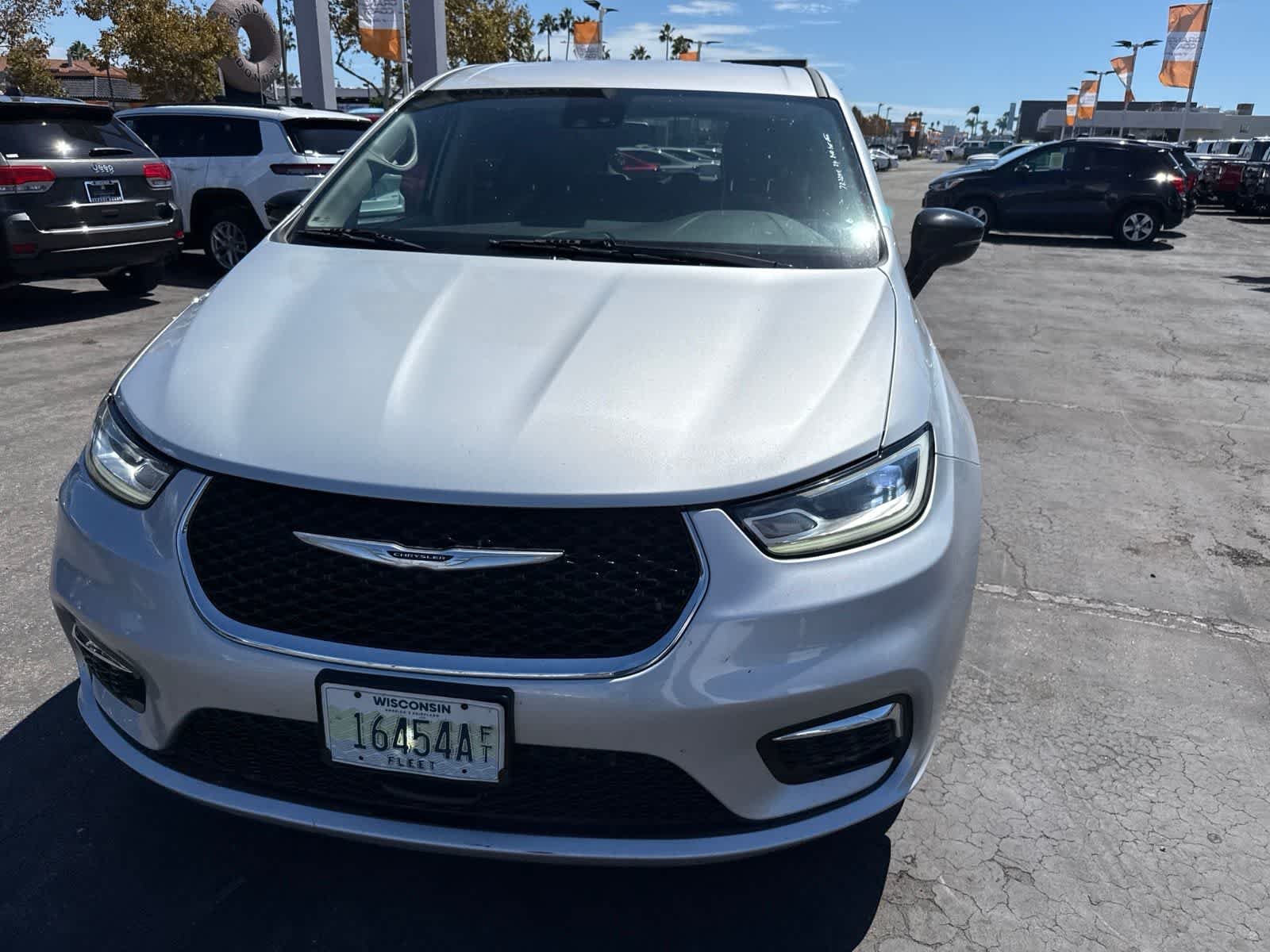 chrysler pacifica 2024 2C4RC1BG4RR155040 image chrysler pacifica 2024 2C4RC1BG4RR155040 image