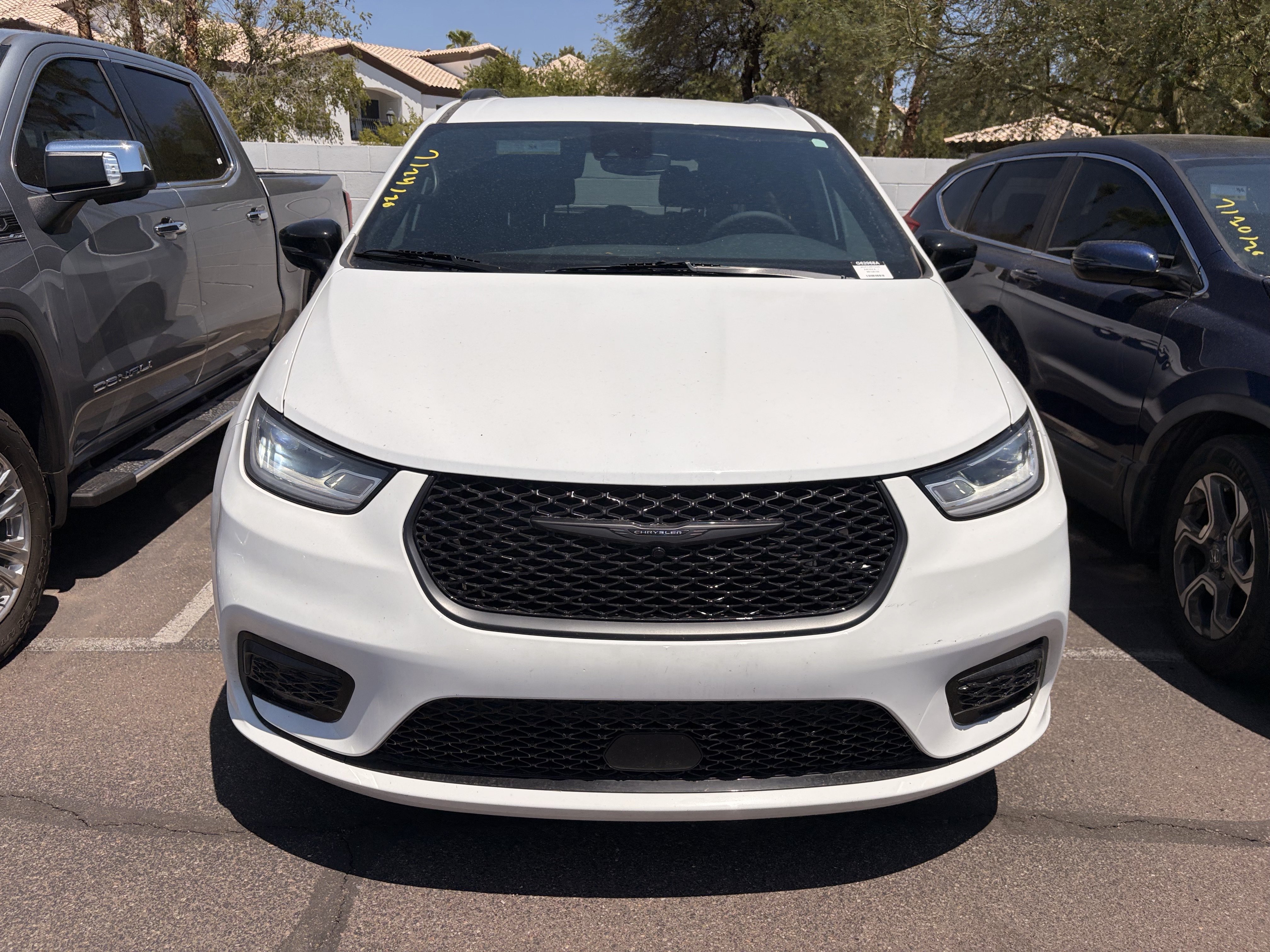 chrysler pacifica 2024 2C4RC1BGXRR108109 image chrysler pacifica 2024 2C4RC1BGXRR108109 image