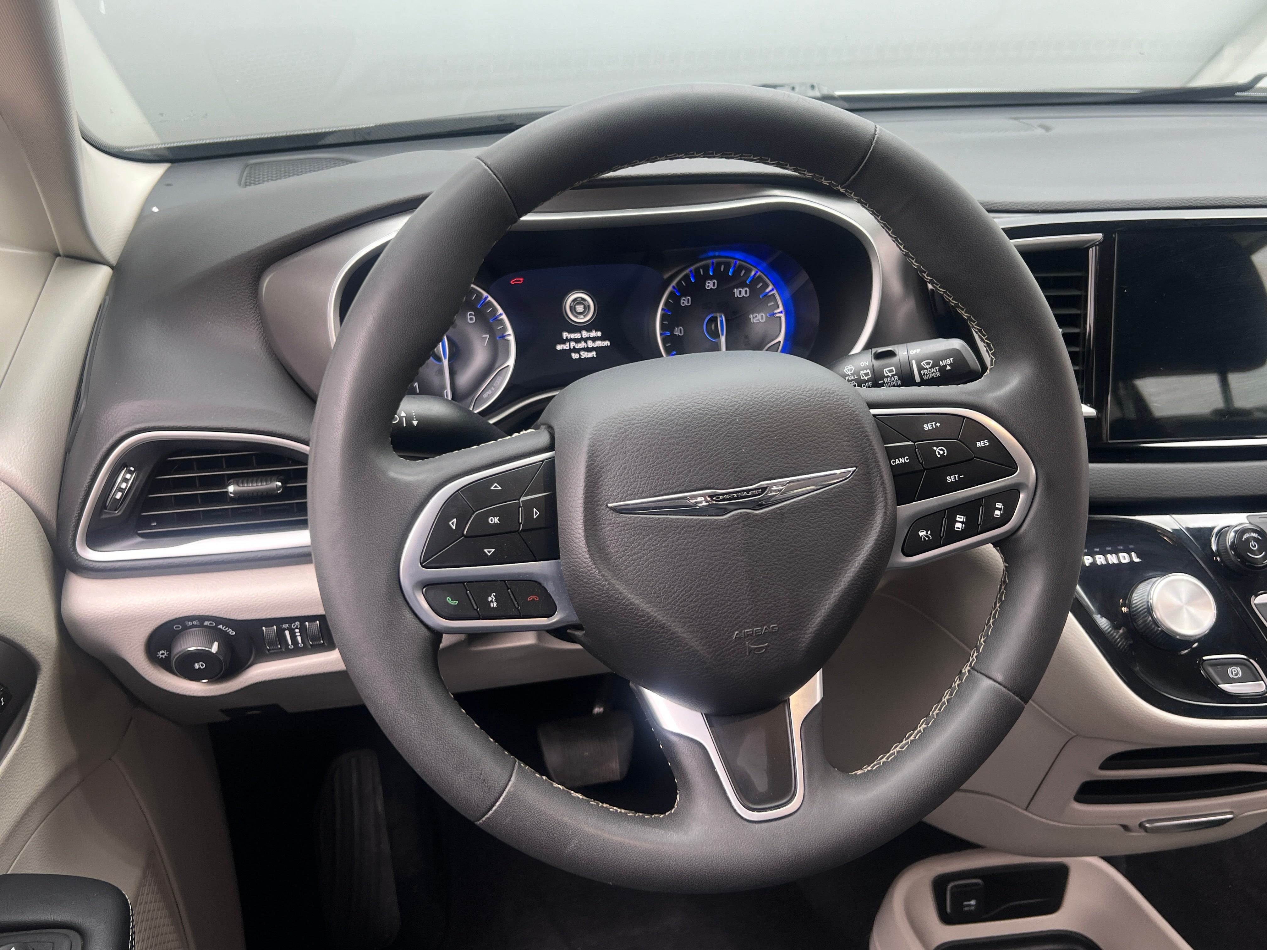 chrysler pacifica 2024 2C4RC1BG5RR162577 image chrysler pacifica 2024 2C4RC1BG5RR162577 image