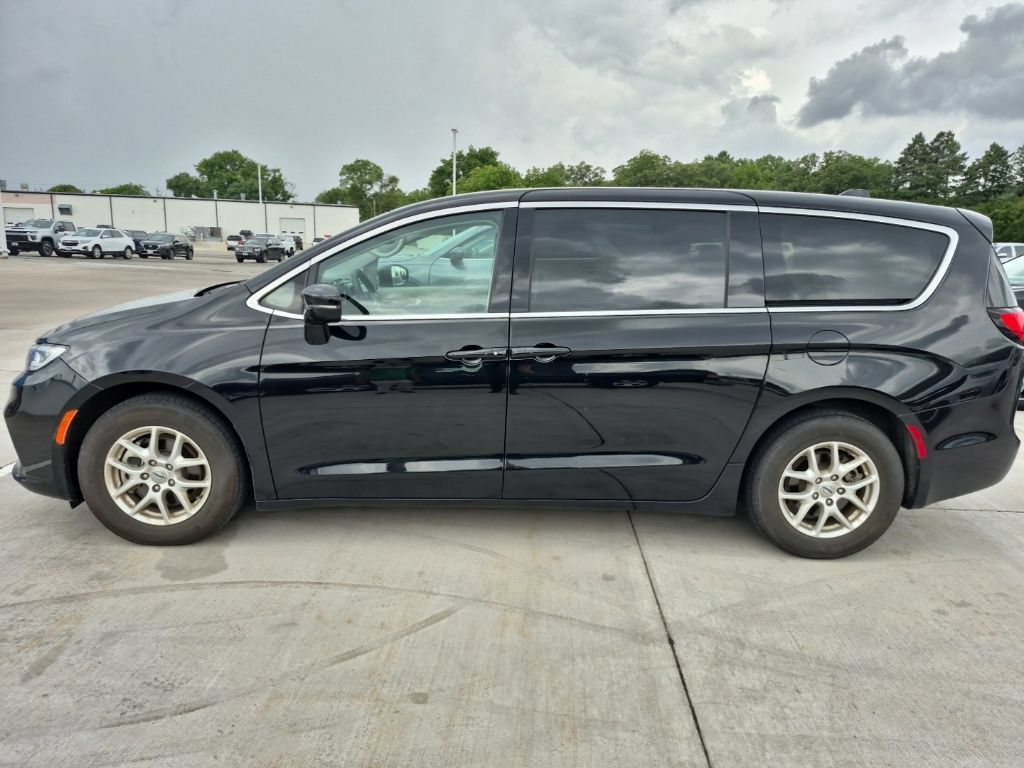chrysler pacifica 2024 2C4RC1BG8RR151413 image chrysler pacifica 2024 2C4RC1BG8RR151413 image