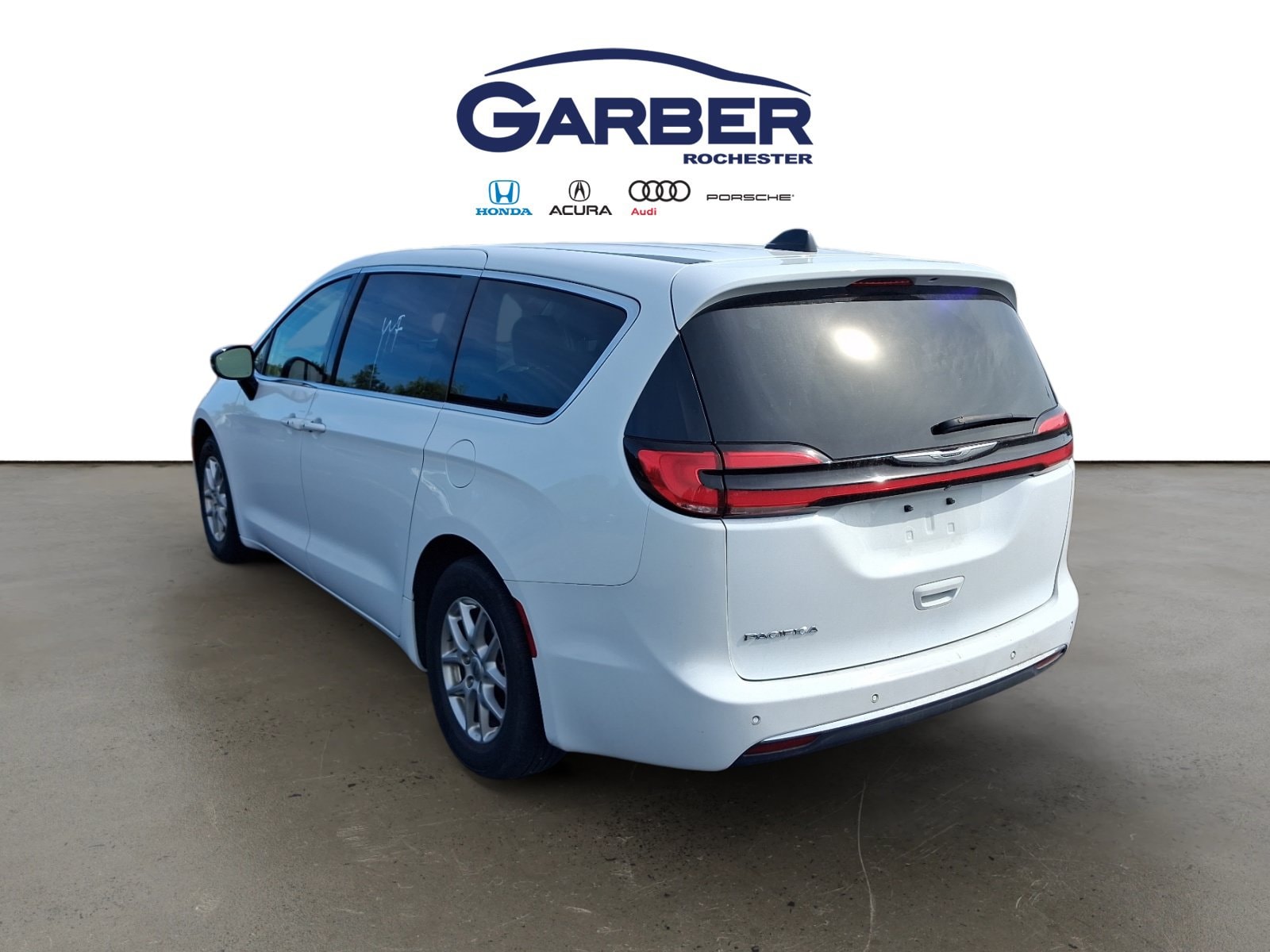 chrysler pacifica 2024 2C4RC1BG2RR125678 image chrysler pacifica 2024 2C4RC1BG2RR125678 image