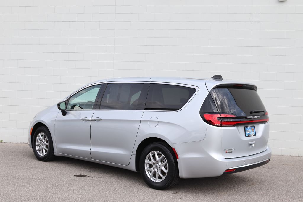 chrysler pacifica 2024 2C4RC1BG5RR148937 image chrysler pacifica 2024 2C4RC1BG5RR148937 image