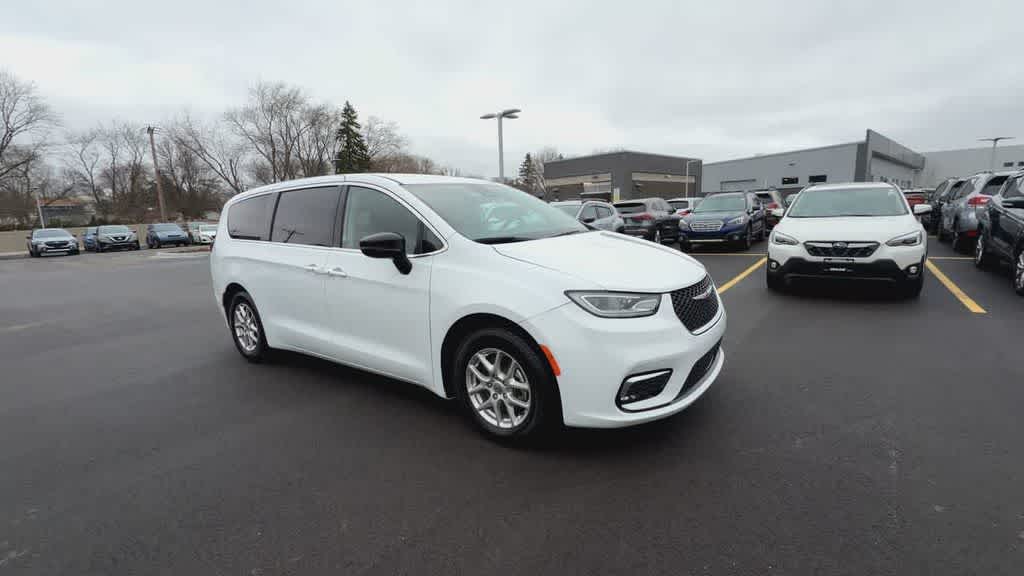 chrysler pacifica 2024 2C4RC1BG5RR142992 image chrysler pacifica 2024 2C4RC1BG5RR142992 image