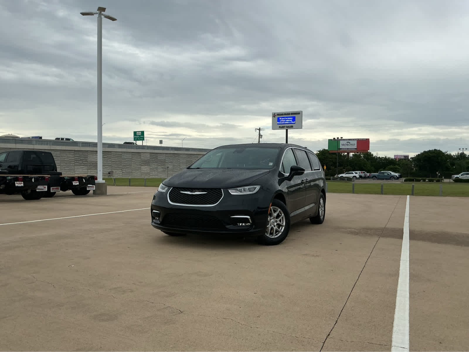 chrysler pacifica 2024 2C4RC1BG0RR172434 image chrysler pacifica 2024 2C4RC1BG0RR172434 image